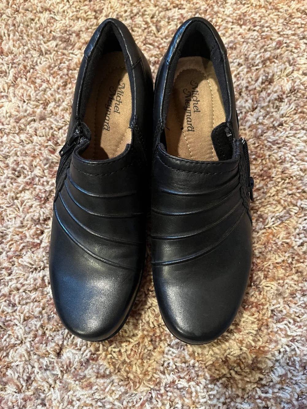 Micheal Meynard Size 8.5 NEW!
